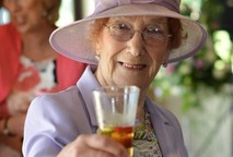 Vestido para ano novo: conheça o significado das cores e como escolher!