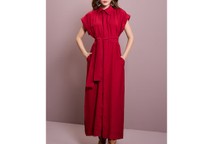 Como usar vestido midi: dicas de estilo para arrasar em qualquer ocasião