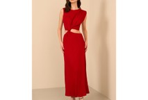 O que é vestido midi: descubra esta roupa repleta de elegância e versatilidade