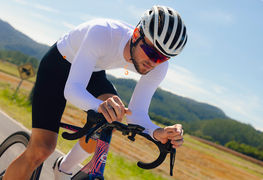 Roupa para ciclismo de estrada: quais peças fazem diferença no pedal?