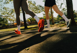 Como evitar bolhas nos pés durante corrida e treinos longos?