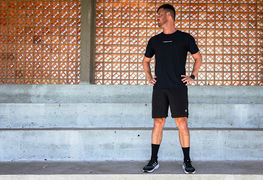 Camisa dry fit: como escolher (gramatura, ventilação e caimento)