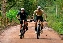 Bretelle: o que é, como funciona e por que muda o conforto no pedal?