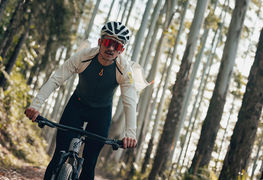 Ciclismo masculino: quais roupas comprar para começar a pedalar?