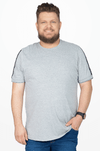 Categoria de camisetas masculinas tamanho plus size