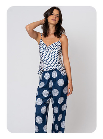 Pijamas Acetinados com Estampa de Poá | Acuo