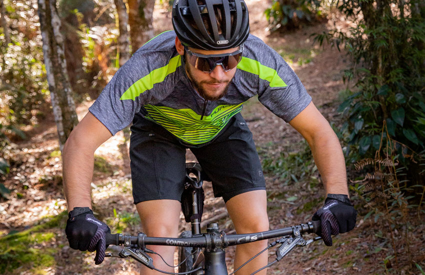 Banner Undershorts para Trail: Aumente seu Conforto em Trilhas Desafiadoras