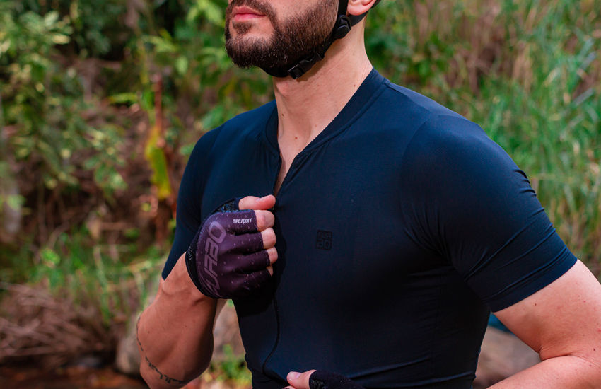 Banner Jersey Euro Black - Qualidade e Estilo para Ciclistas