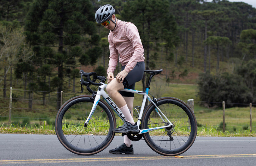 Banner Corta vento ciclismo: como escolher (respirabilidade, bloqueio de vento e bolso)