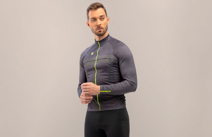 Banner Jersey Manga Longa Grid: Proteção e Desempenho em Condições Climáticas Variáveis