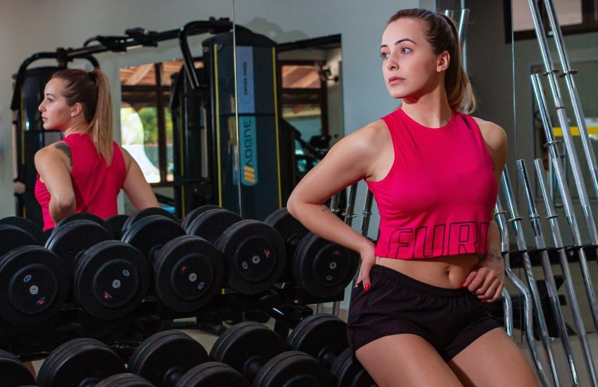 Banner Shorts Corrida Model - Conforto e Liberdade de Movimento para Corredores