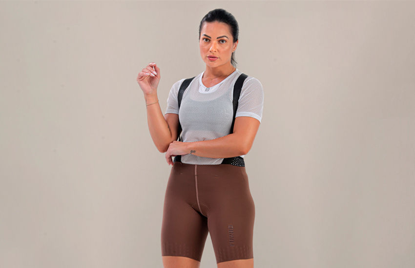 Banner Bretelle Feminino Unique Cacau: Performance e Conforto em Cada Pedalada