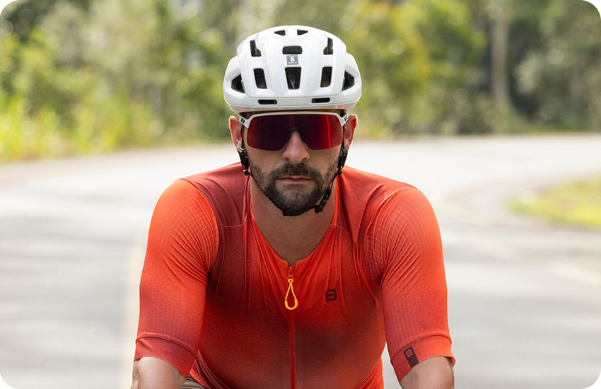 Banner Roupa para ciclismo no verão: tecidos e peças para pedalar no calor