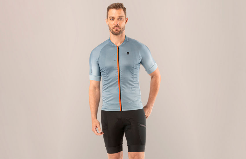 Banner Jersey Bat Steel: O Estilo Moderno com Alta Performance no Ciclismo