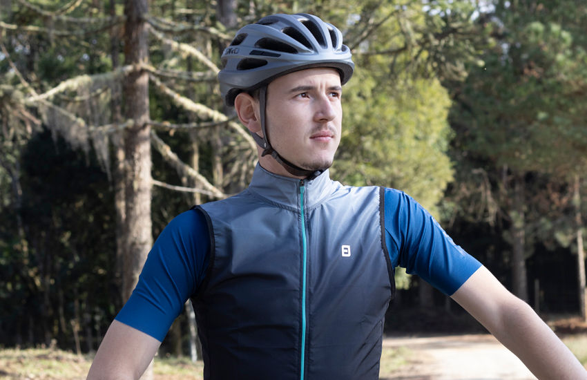 Banner Coletes Corta-Vento Masculinos: Essenciais para Encarar Qualquer Clima