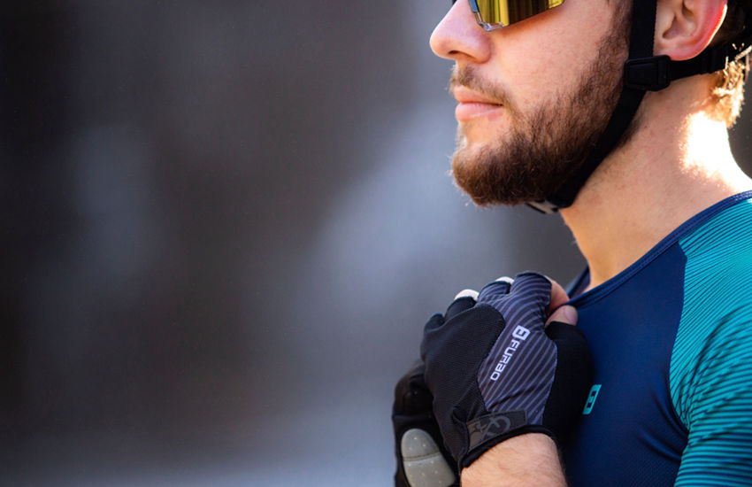 Banner Pedalando com Estilo: Os Destaques da Linha de Ciclismo para Homens