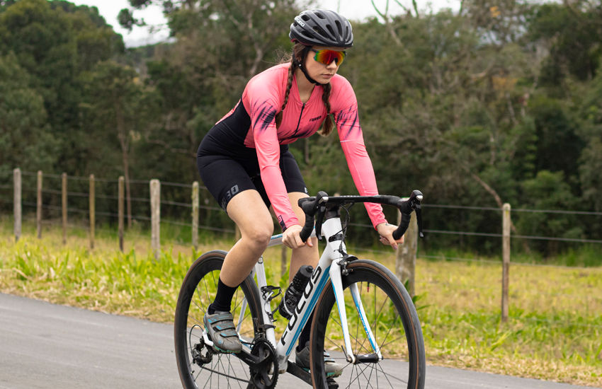 Banner Macaquinhos Femininos para Ciclismo: Estilo e Eficiência