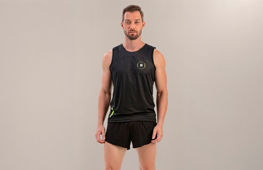 Banner Regata de corrida: como escolher a ideal (tecido, caimento e ventilação)?