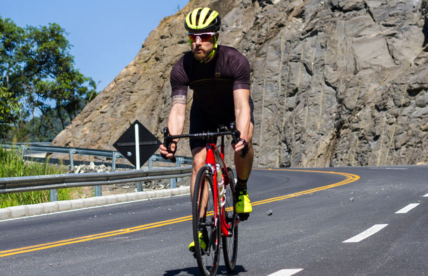 Banner Camisas de Ciclismo: O Segredo para uma Jornada Mais Suave e Eficiente