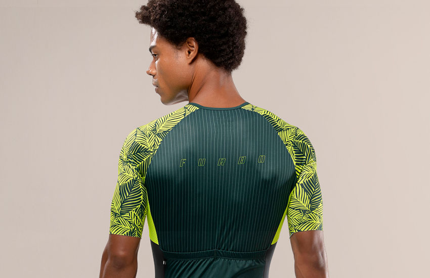 Banner Macaquinho de Ciclismo Masculino: O Conforto que Impulsiona a Performance