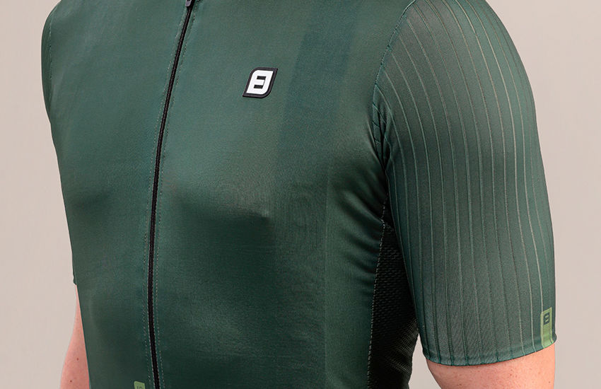 Banner Jerseys Supreme: Combinação Perfeita de Tecnologia e Estilo