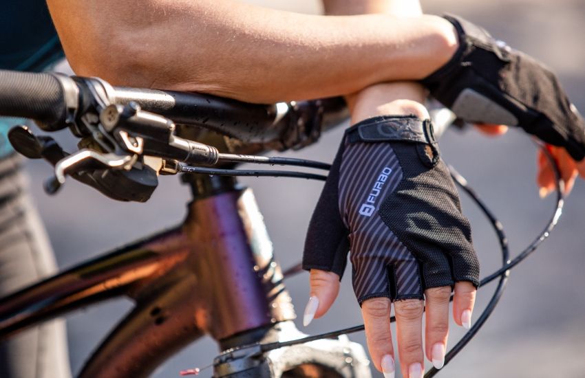 Banner Luva de ciclismo, essencial para a sua segurança!