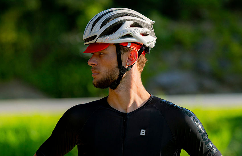 Banner Boné ciclismo: como usar sob o capacete sem esquentar (e como escolher o melhor)