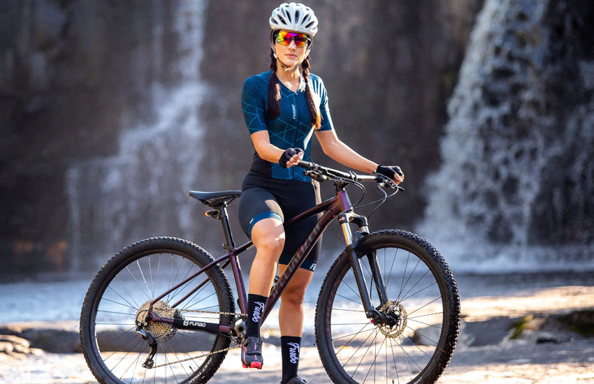 Banner Do Básico ao Tecnológico: A Evolução do Conforto nos Macaquinhos de Ciclismo Femininos