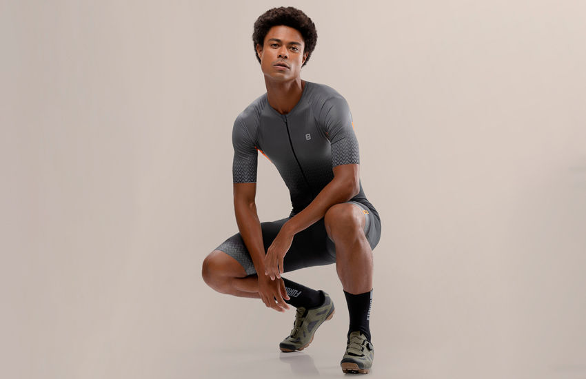 Banner Macaquinho de Ciclismo Masculino: A Combinação Ideal de Performance e Conforto