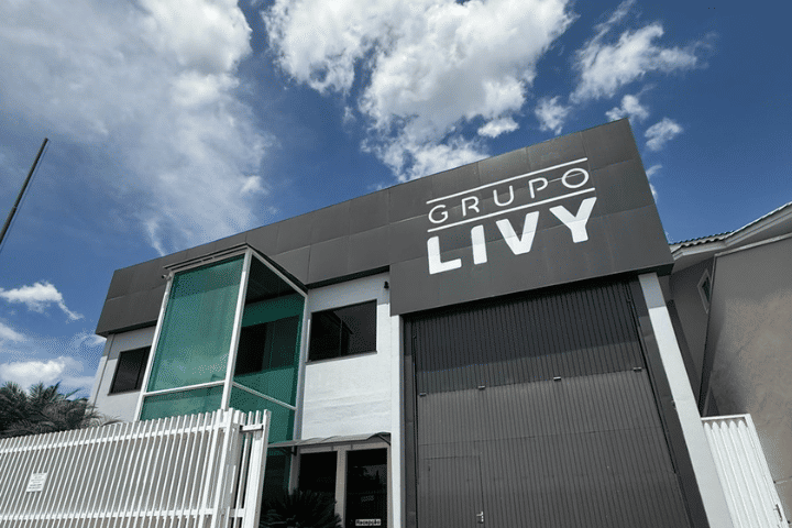 Banner Quem Somos - A História do Grupo Livy