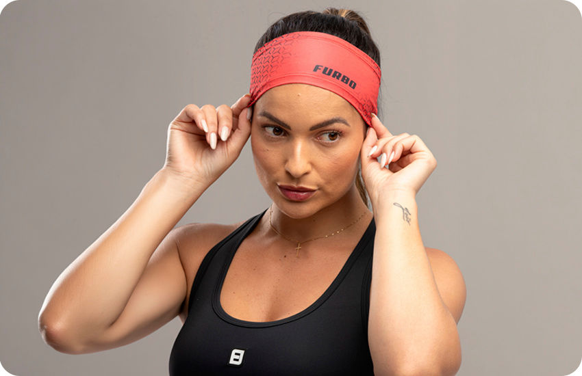 testeira feminina vermelha