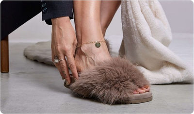 Detalhes da Flatform Gigi Fendi