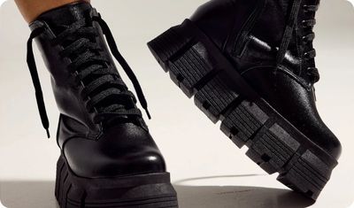Look com Bota Coturno Julieta Preta
