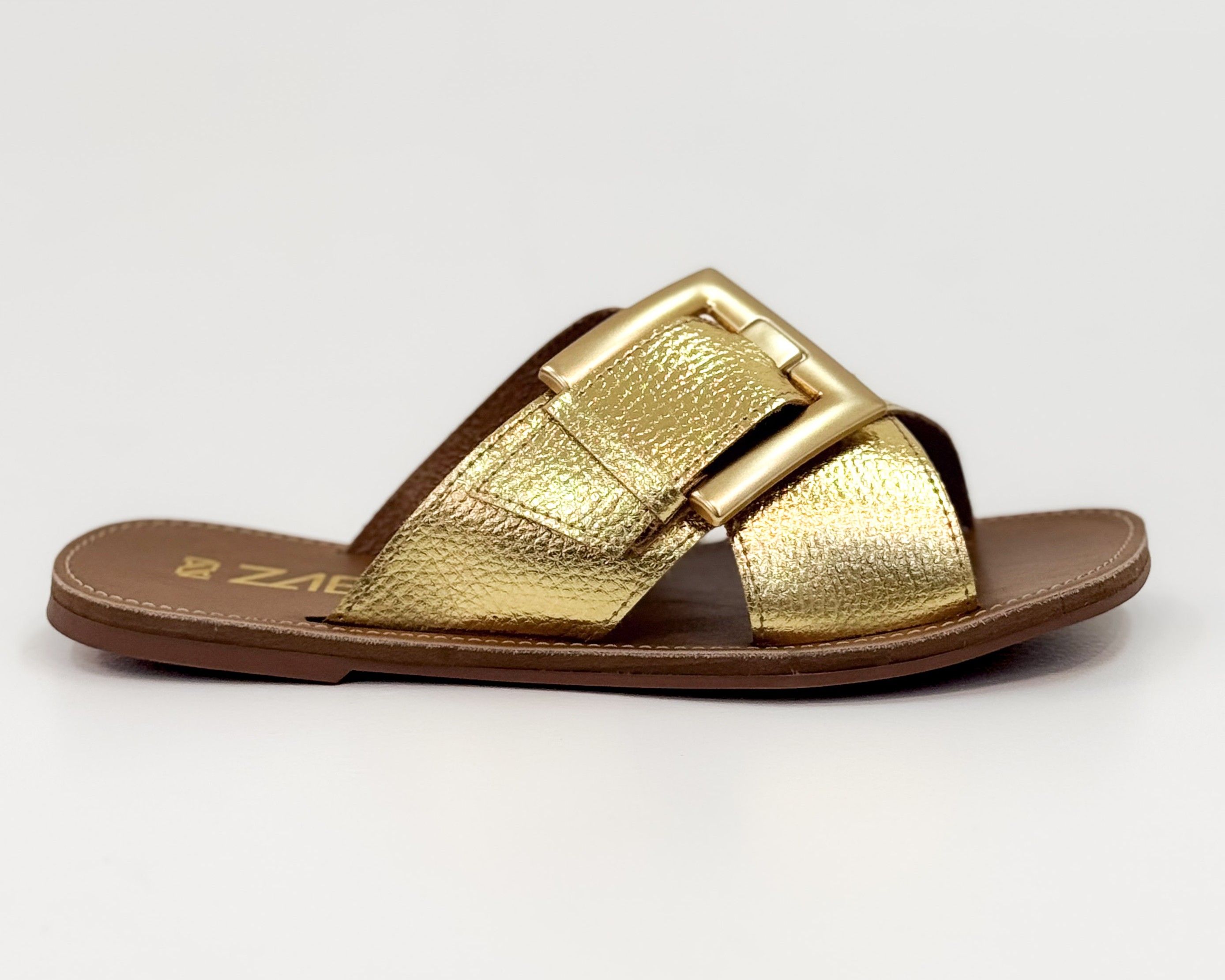 Chinelo Joanice Ouro