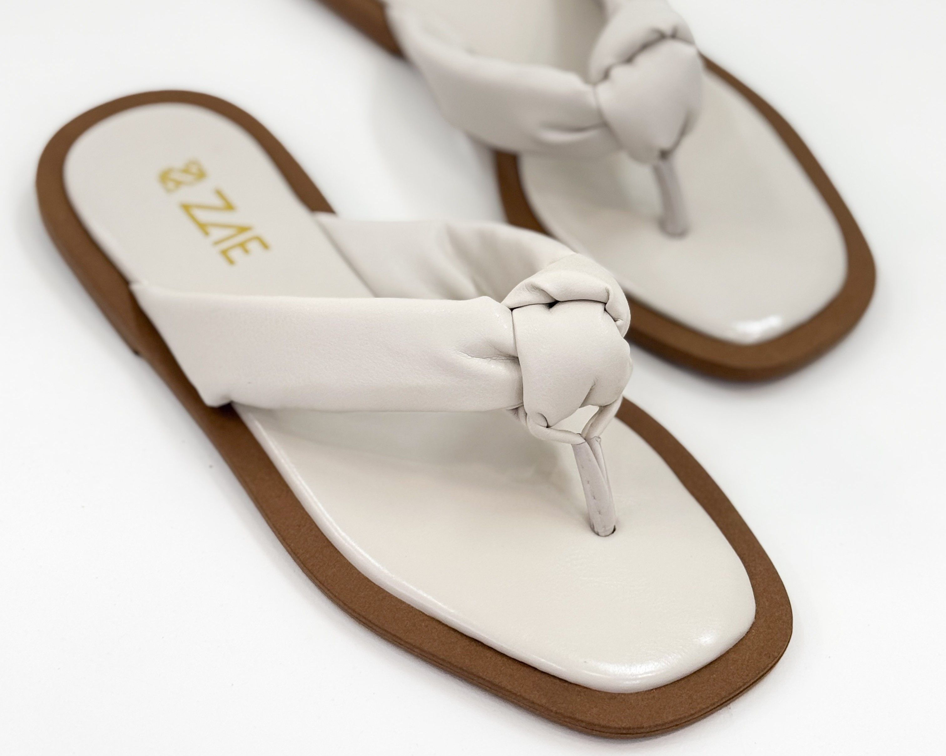 Chinelo Lourdes Off White