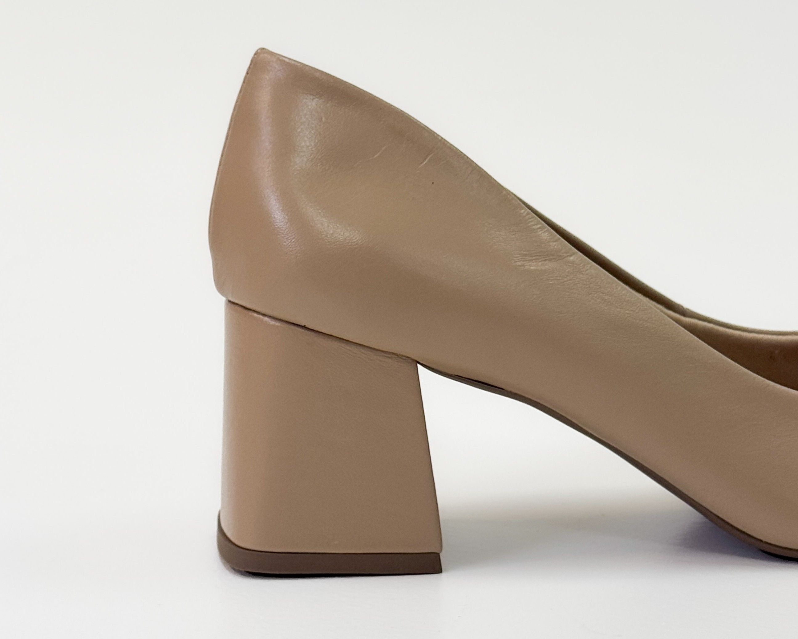 Scarpin Rita Amêndoa
