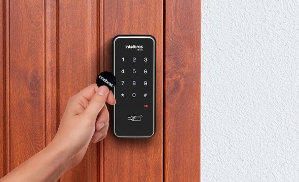 XID 1000 - Compatível com fechaduras digitais