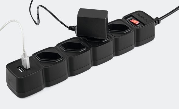 EPE 204 USB Preto- Distância maior entre as tomadas